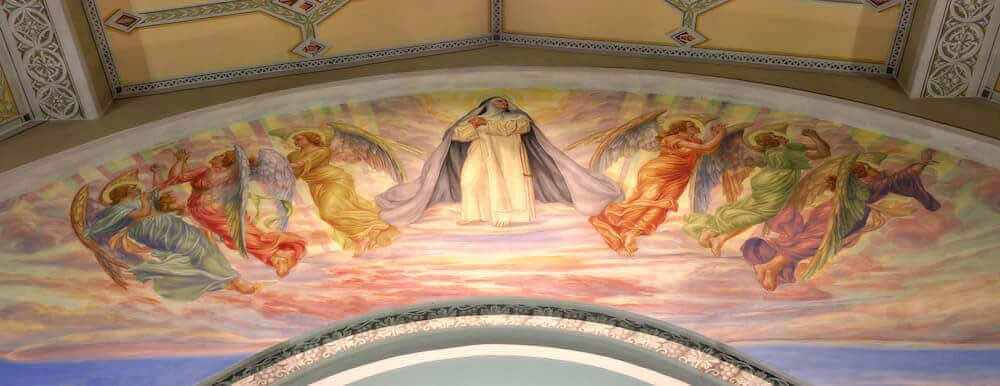 Fresque colorée de l’église Sainte-Amélie, attribuée à l’atelier de Guido Nincheri